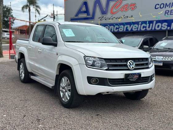 VOLKSWAGEN AMAROK 2.0 HIGHLINE 4X4 CD 16V TURBO INTERCOOLER DIESEL 4P AUTOMÁTICO VOLKSWAGEN AMAROK 2.0 HIGHLINE 4X4 CD 16V TURBO INTERCOOLER DIESEL 4P AUTOMÁTICO